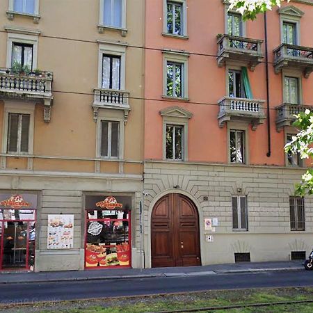 A Milan B&B ภายนอก รูปภาพ