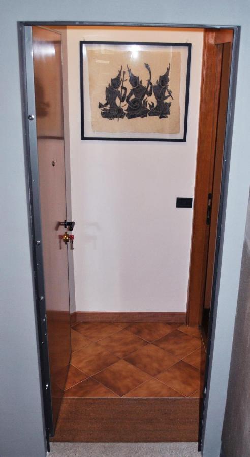A Milan B&B ภายนอก รูปภาพ