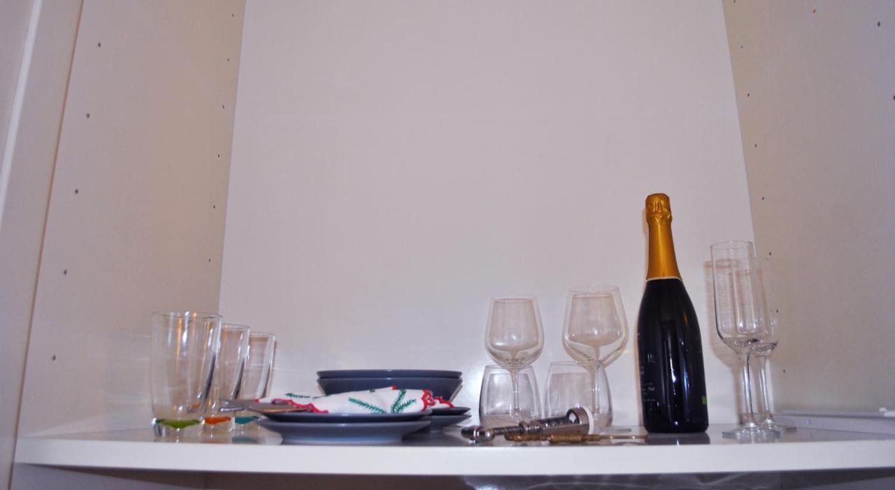 A Milan B&B ภายนอก รูปภาพ