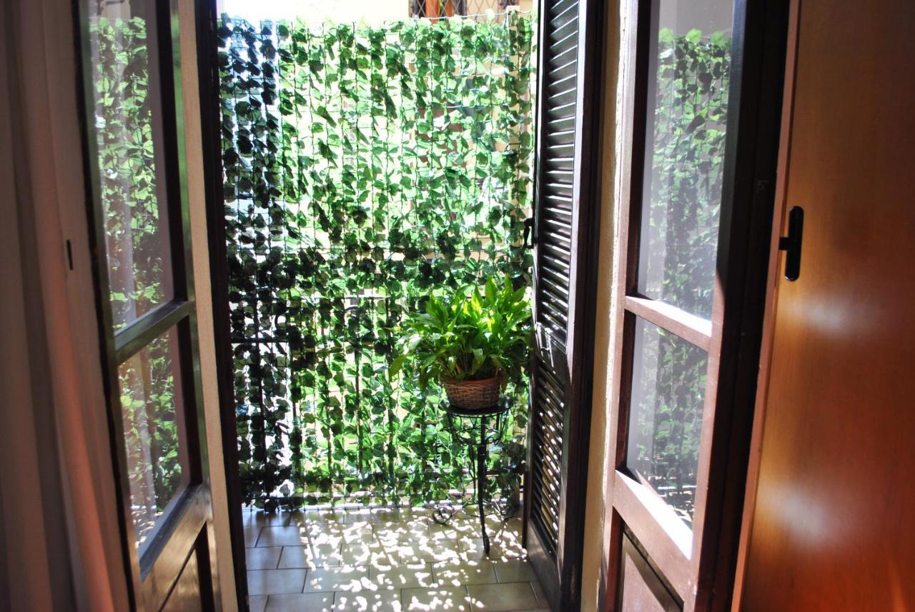 A Milan B&B ภายนอก รูปภาพ